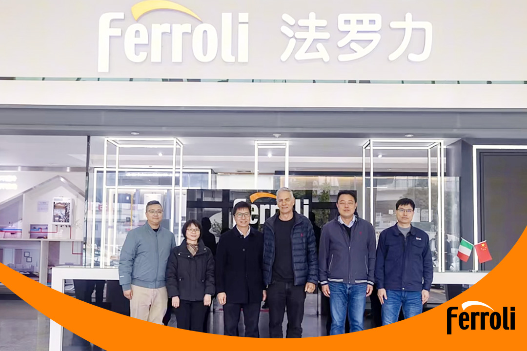 鹤山市市长张华景考察GA黄金甲广东生产基地